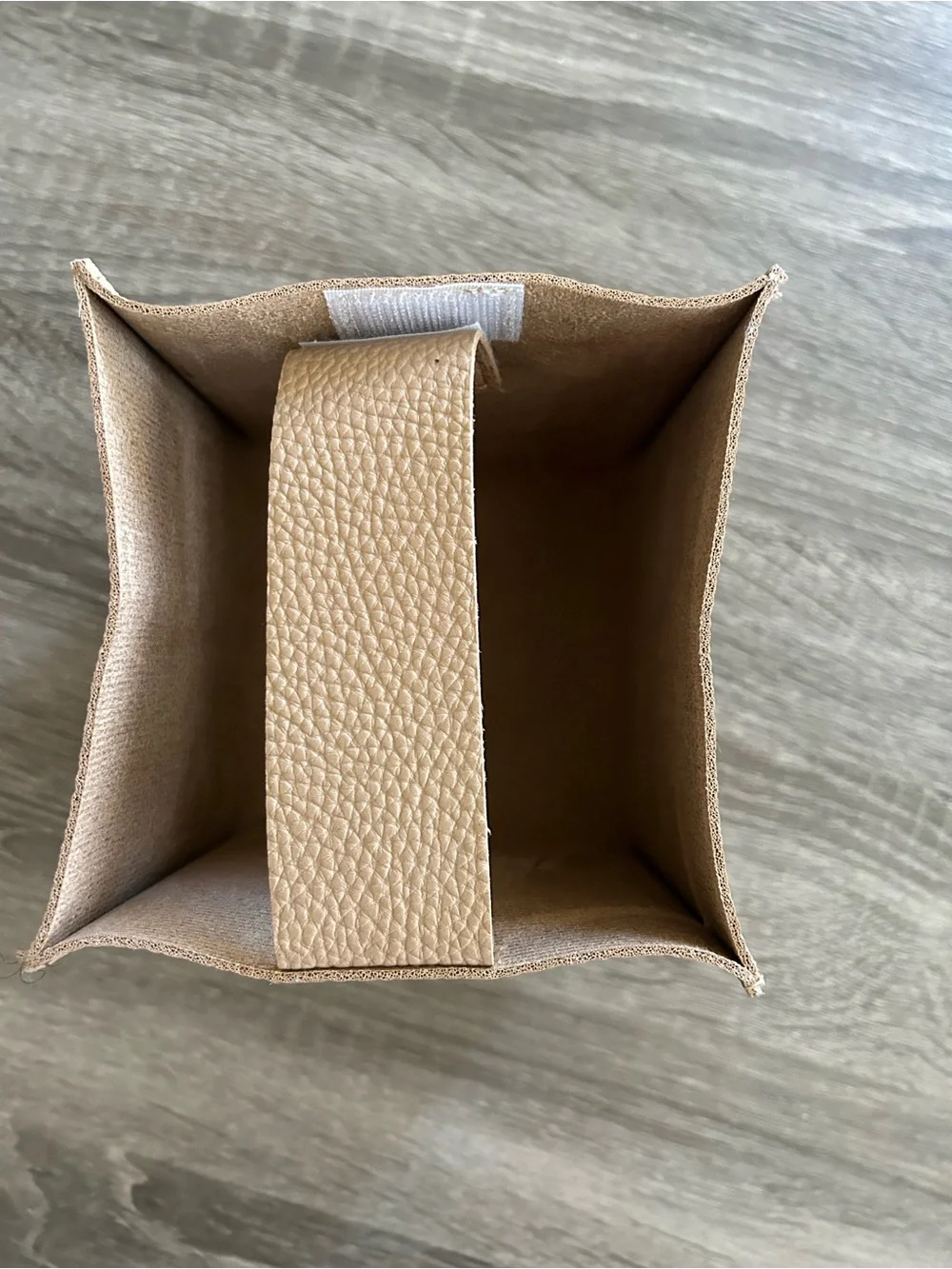 Beige Pebbled Leather Tissue Box Cover